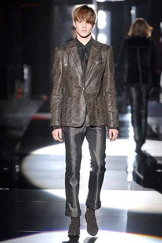 Look 24